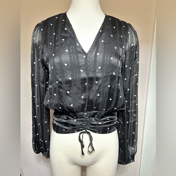 Heart Printed long sleeve blouse - Picture 6 of 9